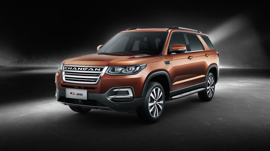  Changan CS95 2017 года  (фото 4 из 11)